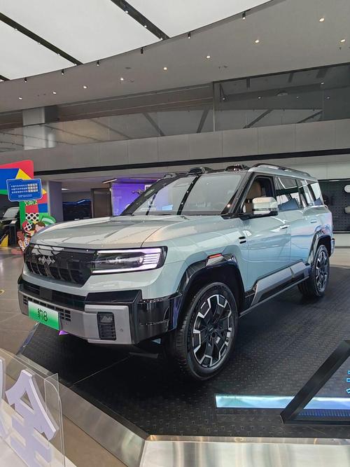 东莞45比亚迪方程豹硬派越野的爆款，英菲尼迪35周年与你共成长